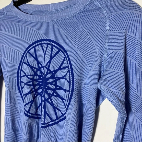 Lululemon x Soul Cycle Swiftly Long Sleeve‎ with Graphic 6 - Picture 4 of 7
